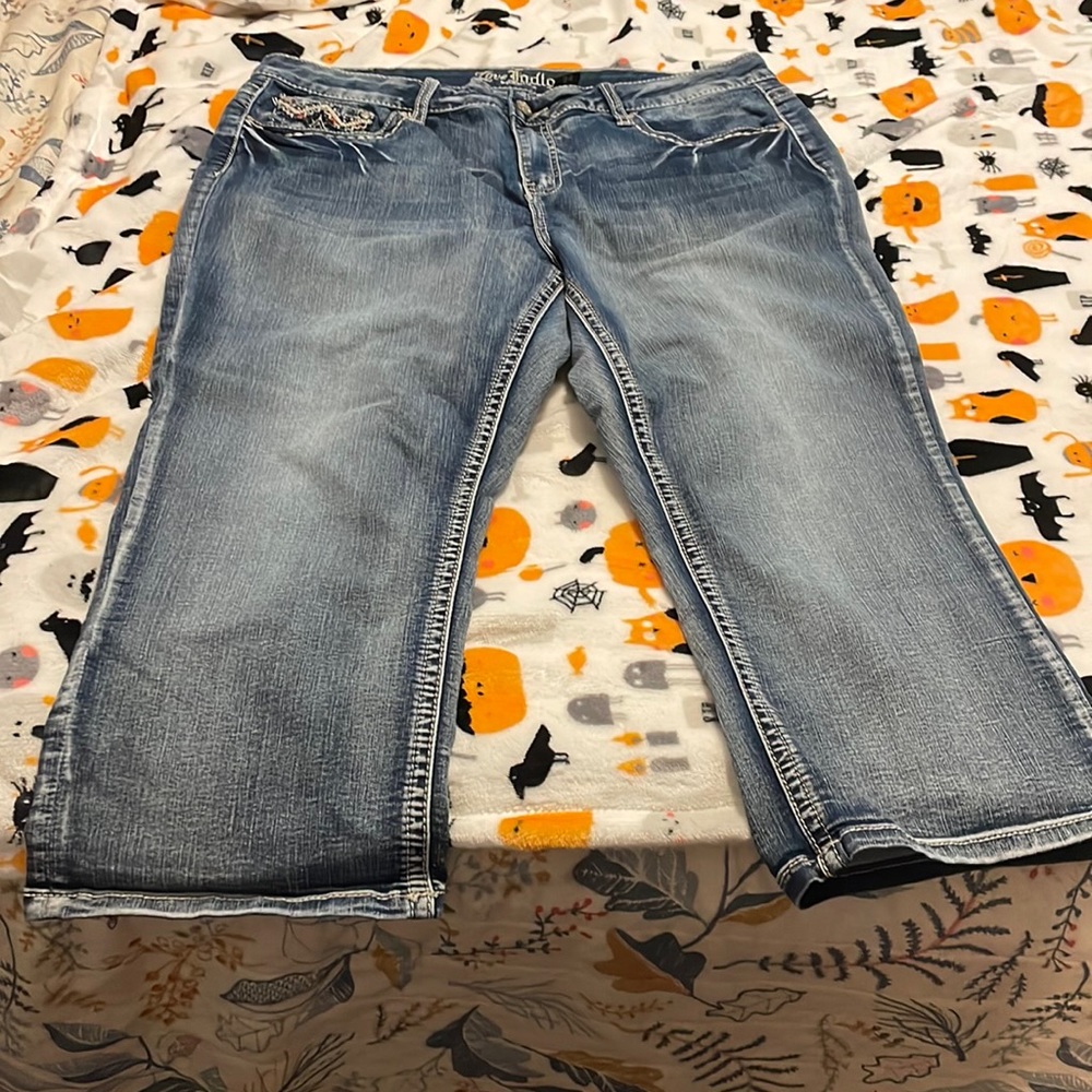 Love Indigo Capris Bedazzled pants